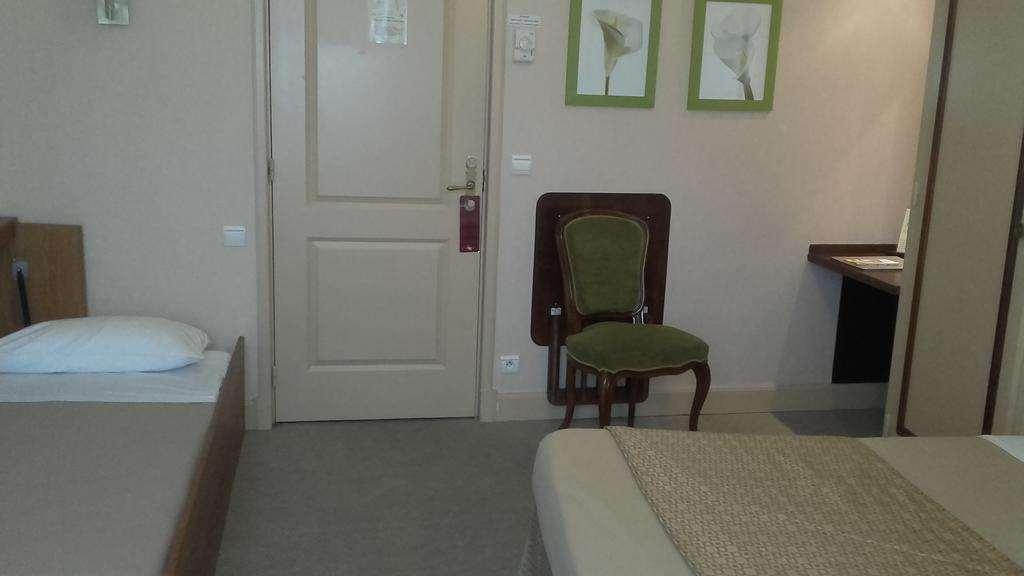Cit'Hotel Sphinx - Hotel Montélimar Quarto foto